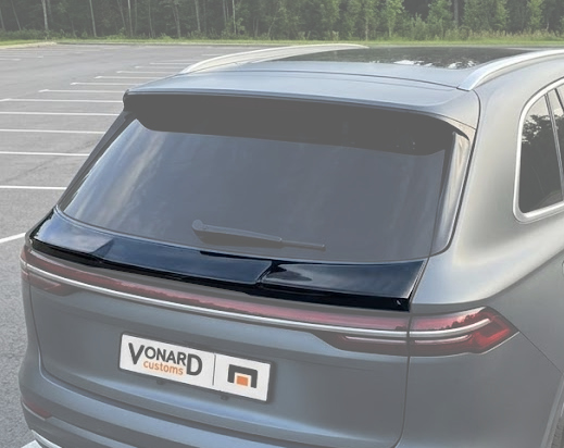 картинка Спойлер НИЖНИЙ крышки багажника Geely Monjaro 1 Ver2 - под покраску vonard customs 