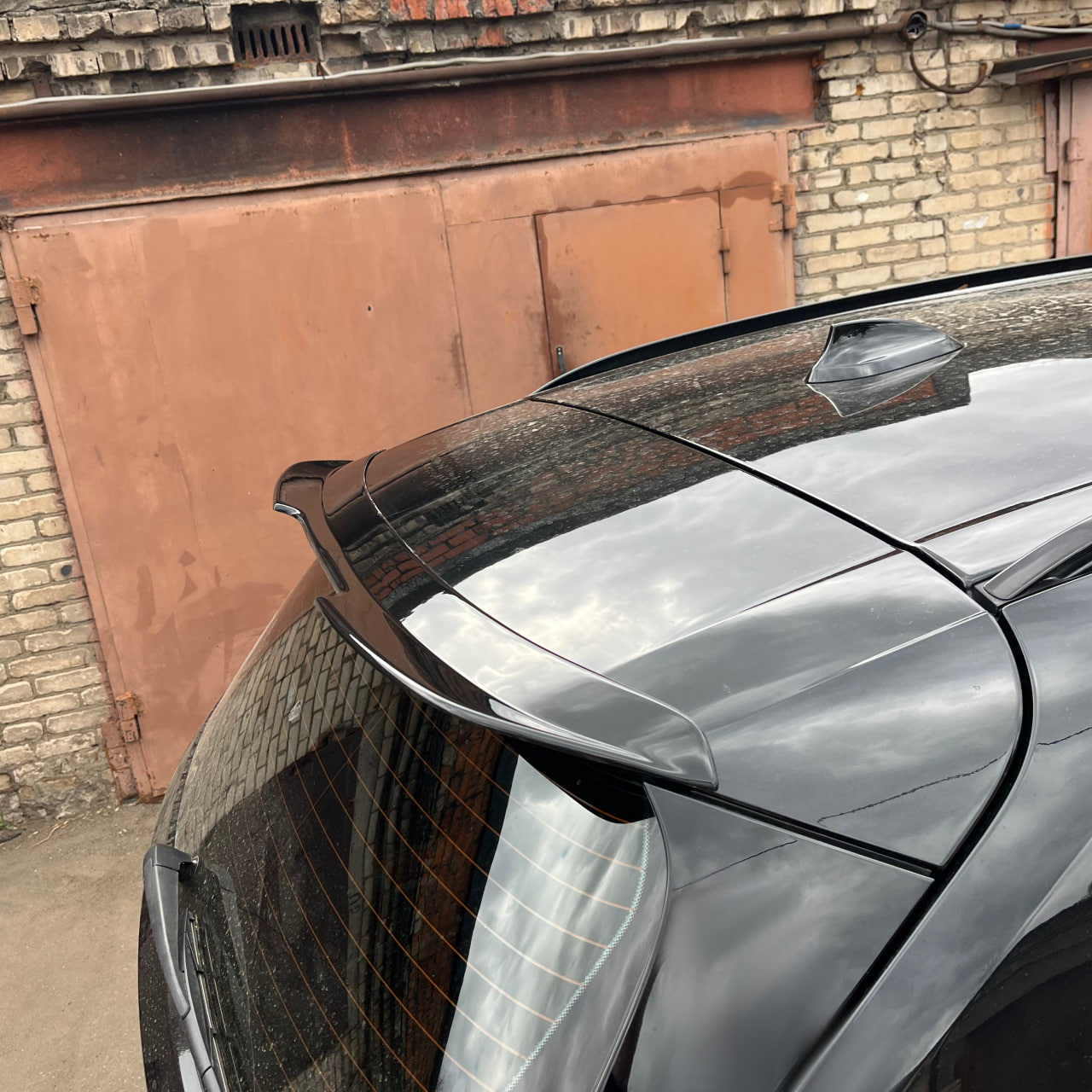 картинка Спойлер лезвие крышки багажника BMW X5 F15 vonard customs 