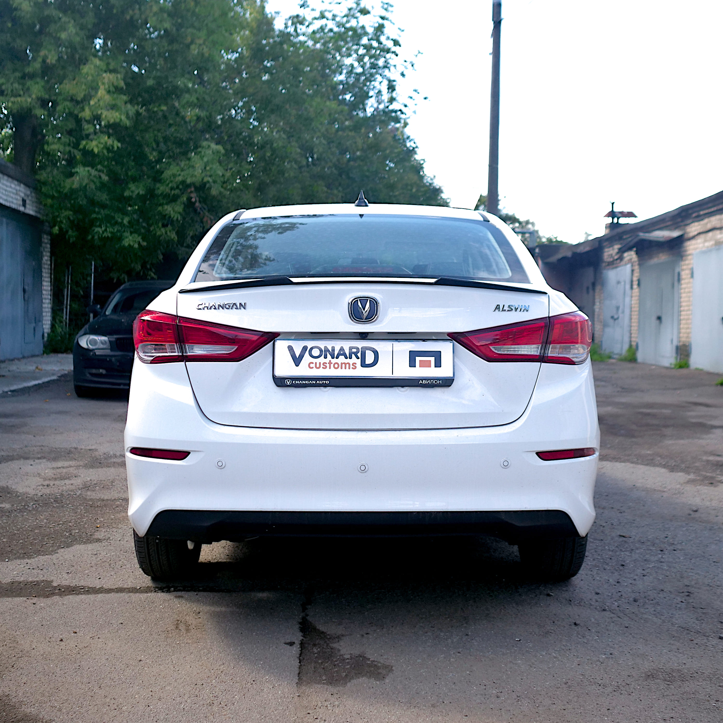 картинка Спойлер лезвие крышки багажника Changan Alsvin 3 vonard customs 