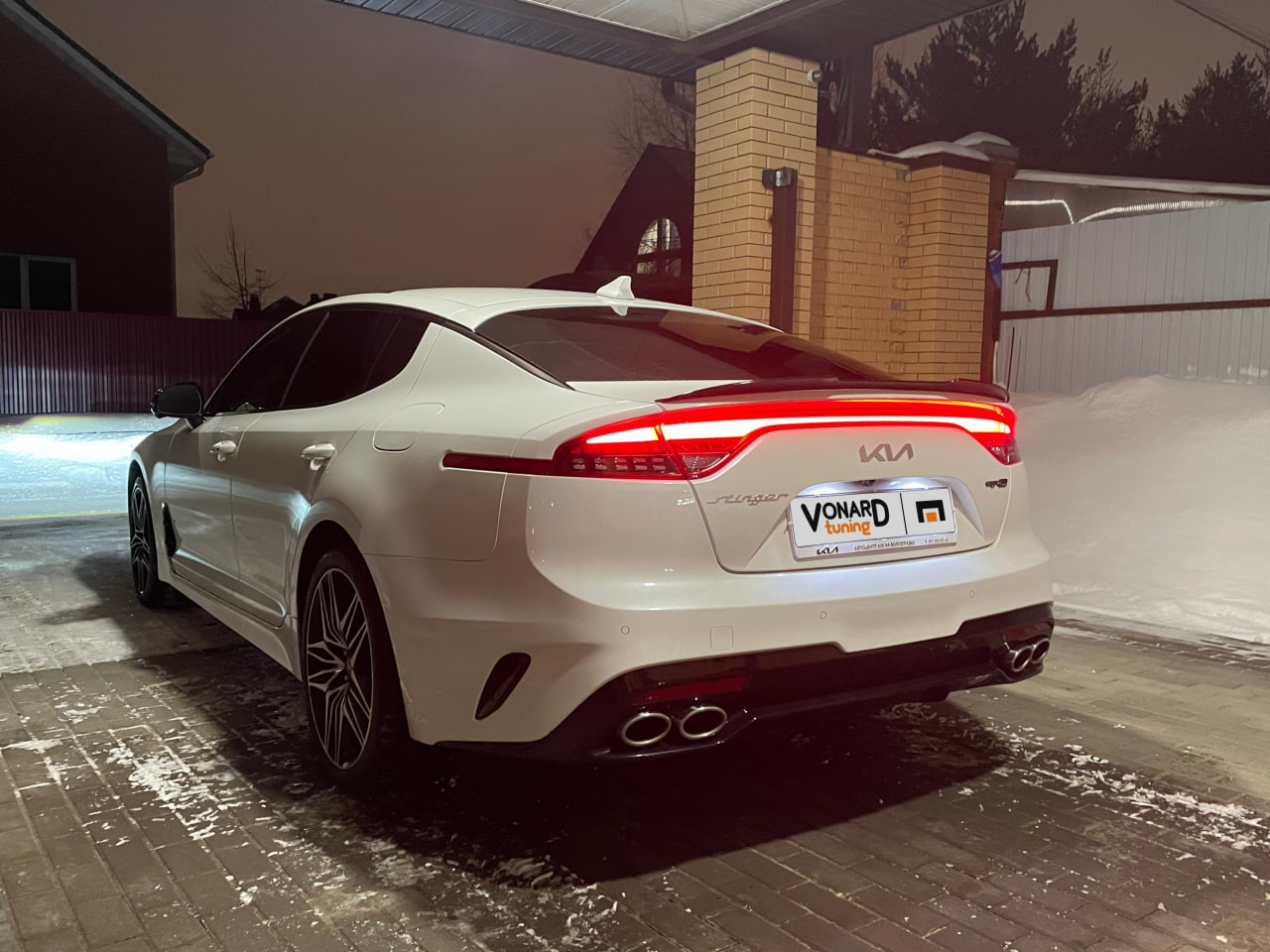 картинка Спойлер лезвие крышки багажника KIA Stinger 1 - под покраску vonard customs 