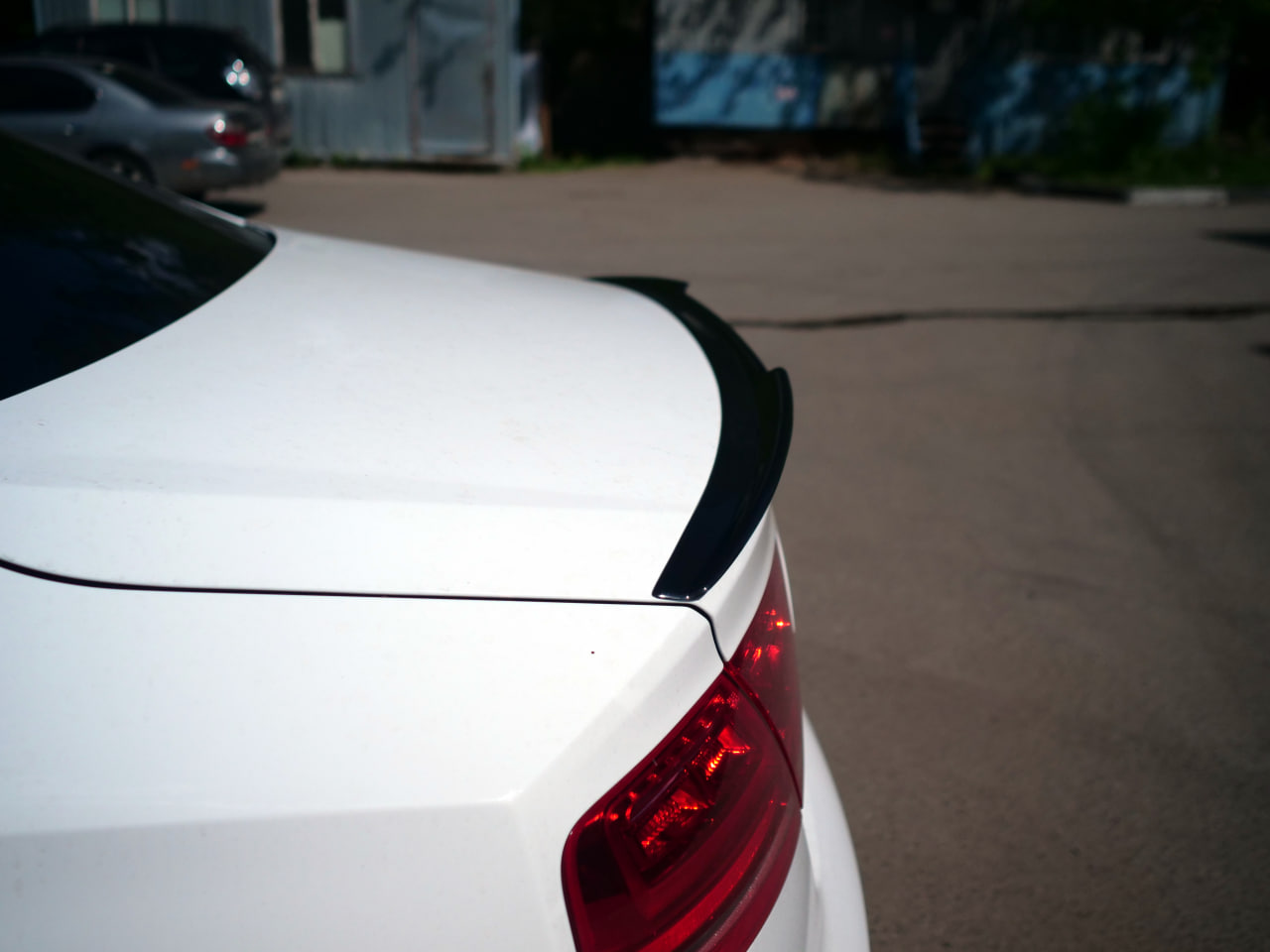 картинка Спойлер лезвие крышки багажника Audi A8 S8 D4 vonard customs 