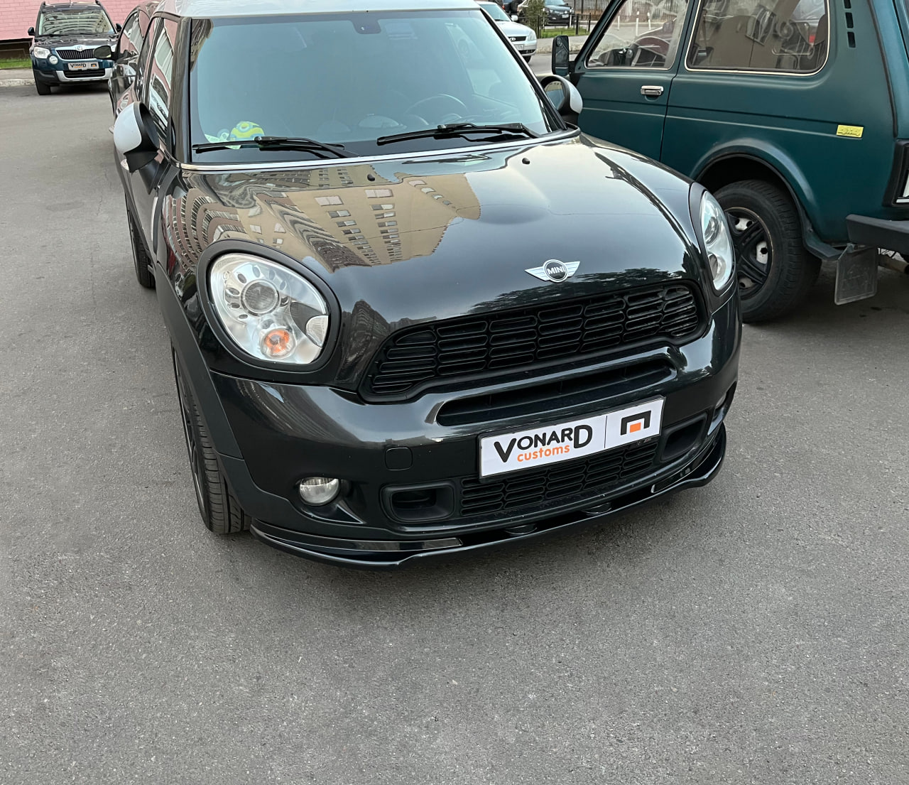картинка Сплиттер переднего бампера MINI R60 Countryman S vonard customs 