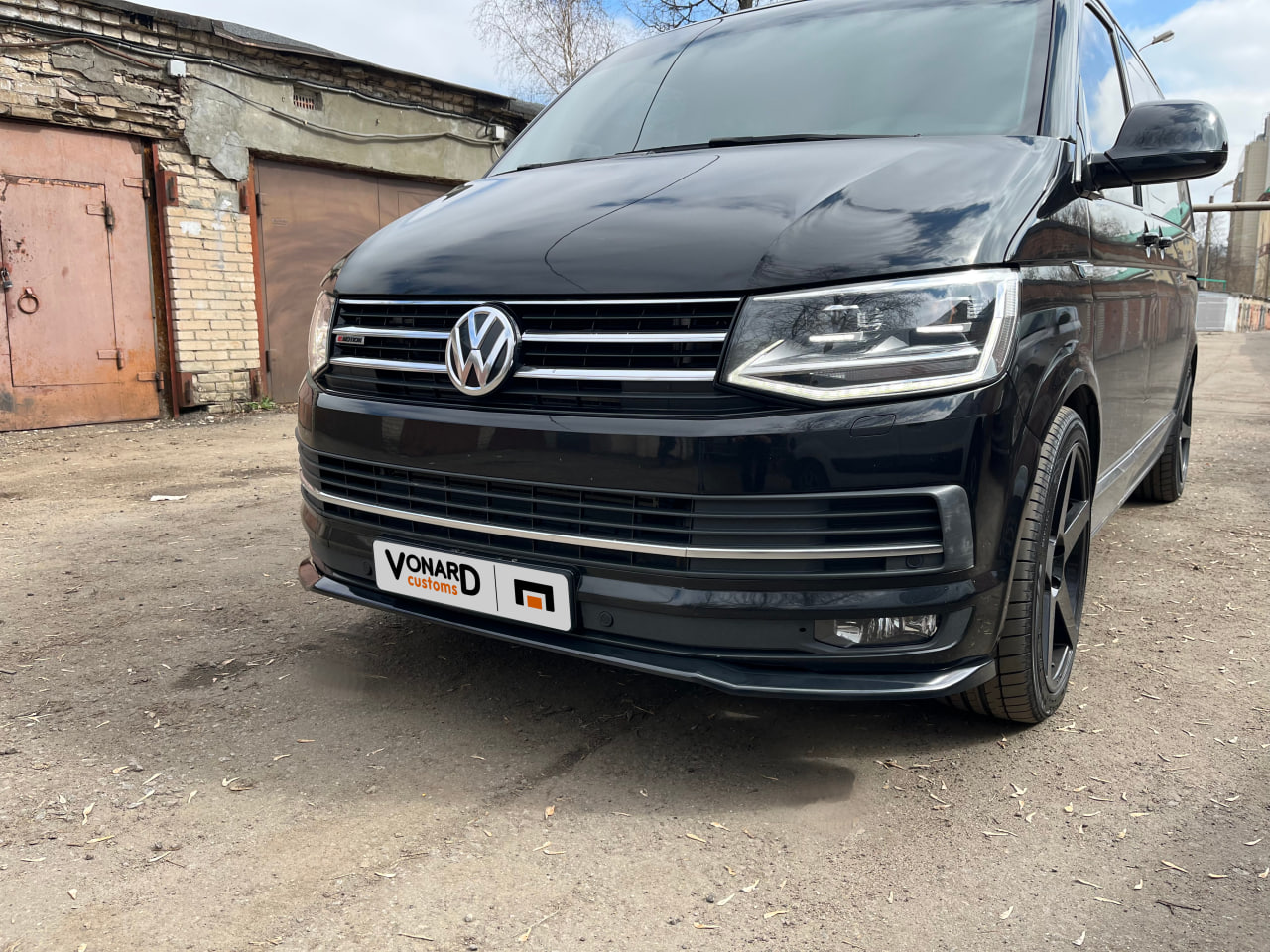 картинка Сплиттер переднего бампера VW T6 (прилегающий) vonard customs 