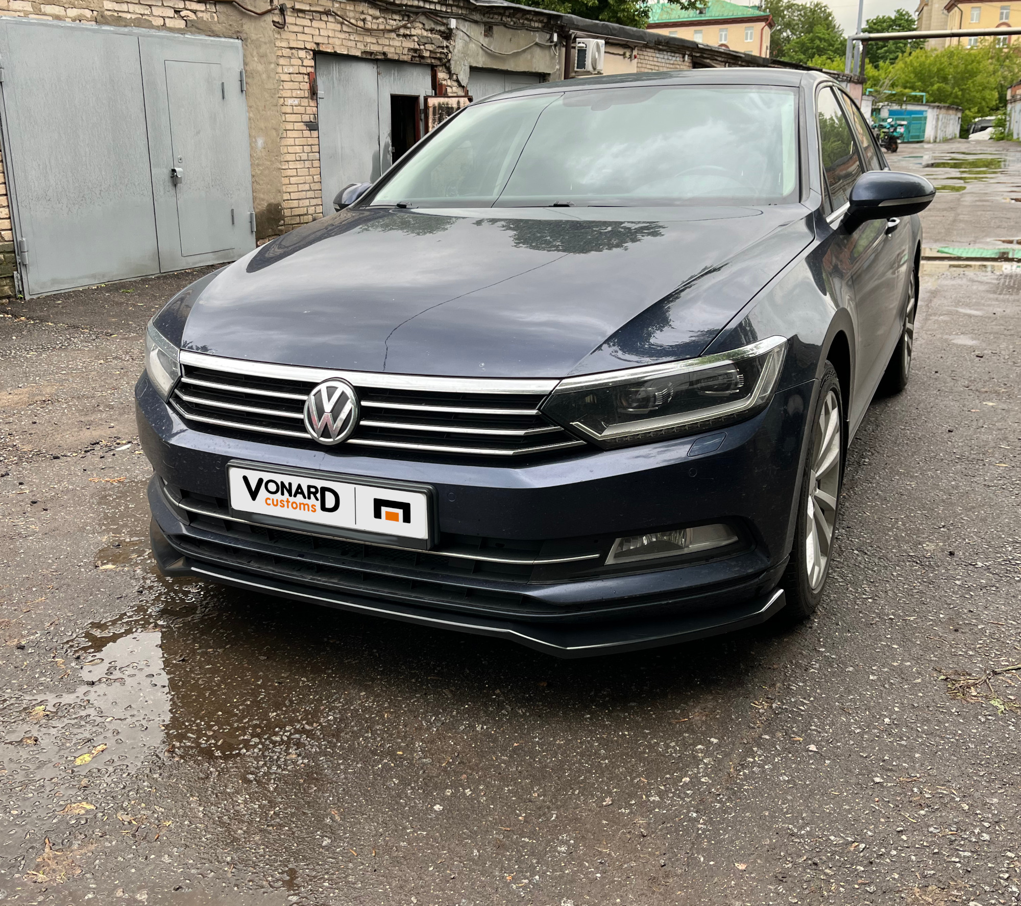 картинка Сплиттер переднего бампера VW Passat B8 (ver. 2) vonard customs 