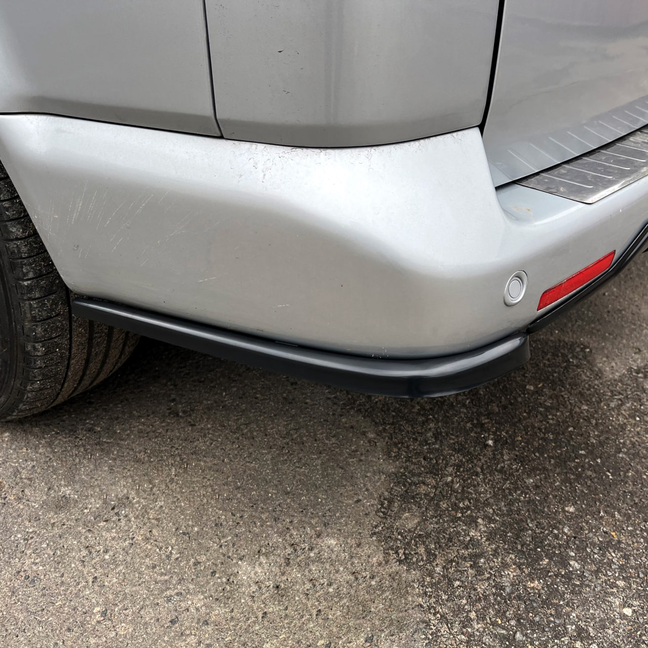 картинка Сплиттеры заднего бампера VW T5 / T5.1 - под покраску vonard customs 