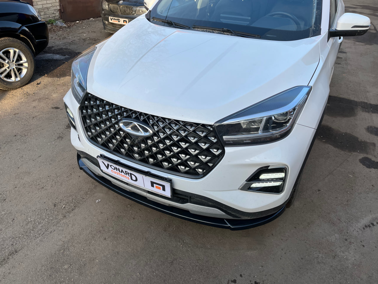 картинка Сплиттер переднего бампера  CHERY Tiggo 4 Pro - текстурный vonard customs 